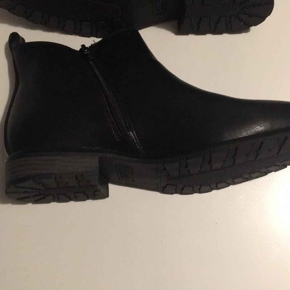 NWT, NIB Ankle Boots by Sonoma - Picture 2 of 5